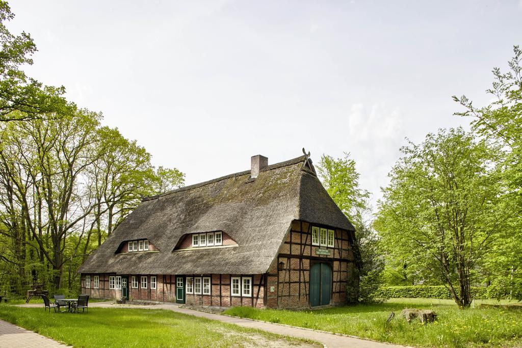 Landhaus Haverbeckhof Hotel Niederhaverbeck Exterior foto